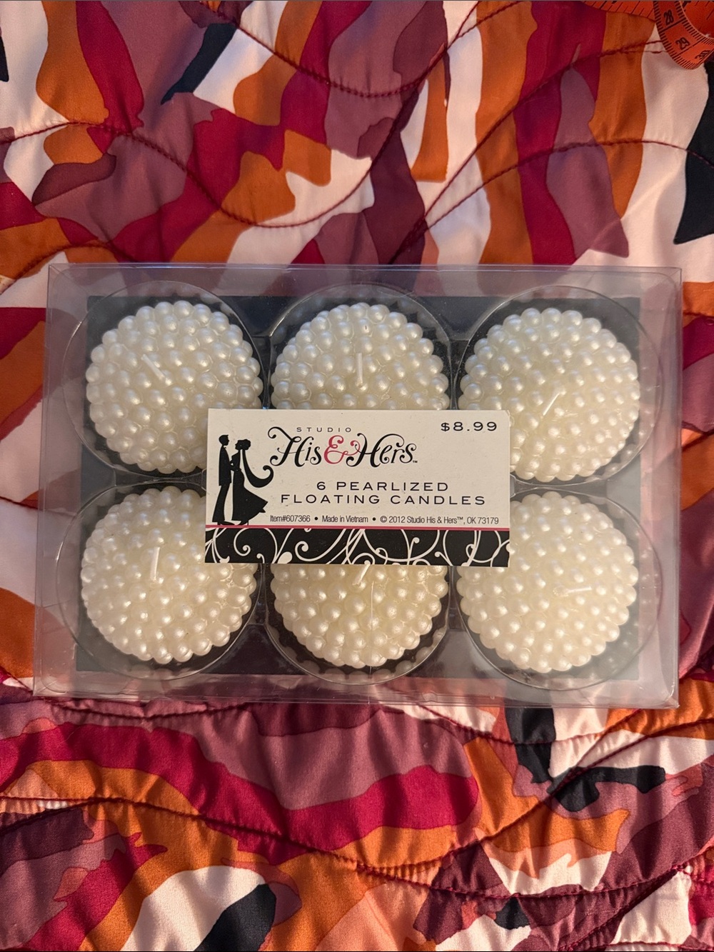 ✨ 6 Pearlized Floating Candles